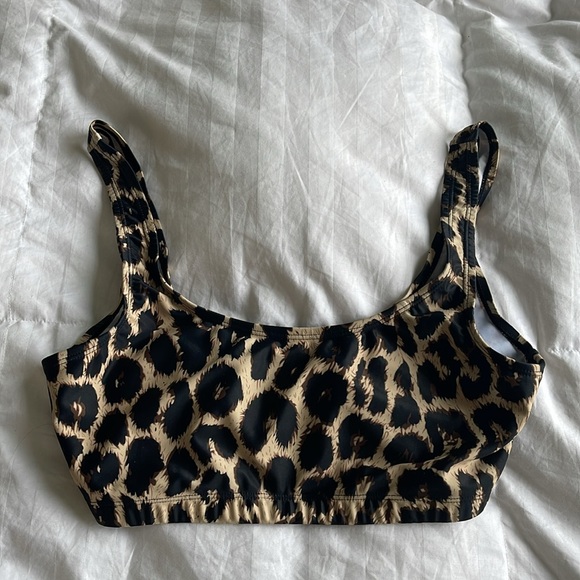 High Waisted Leopard Bikini - Picture 4 of 5